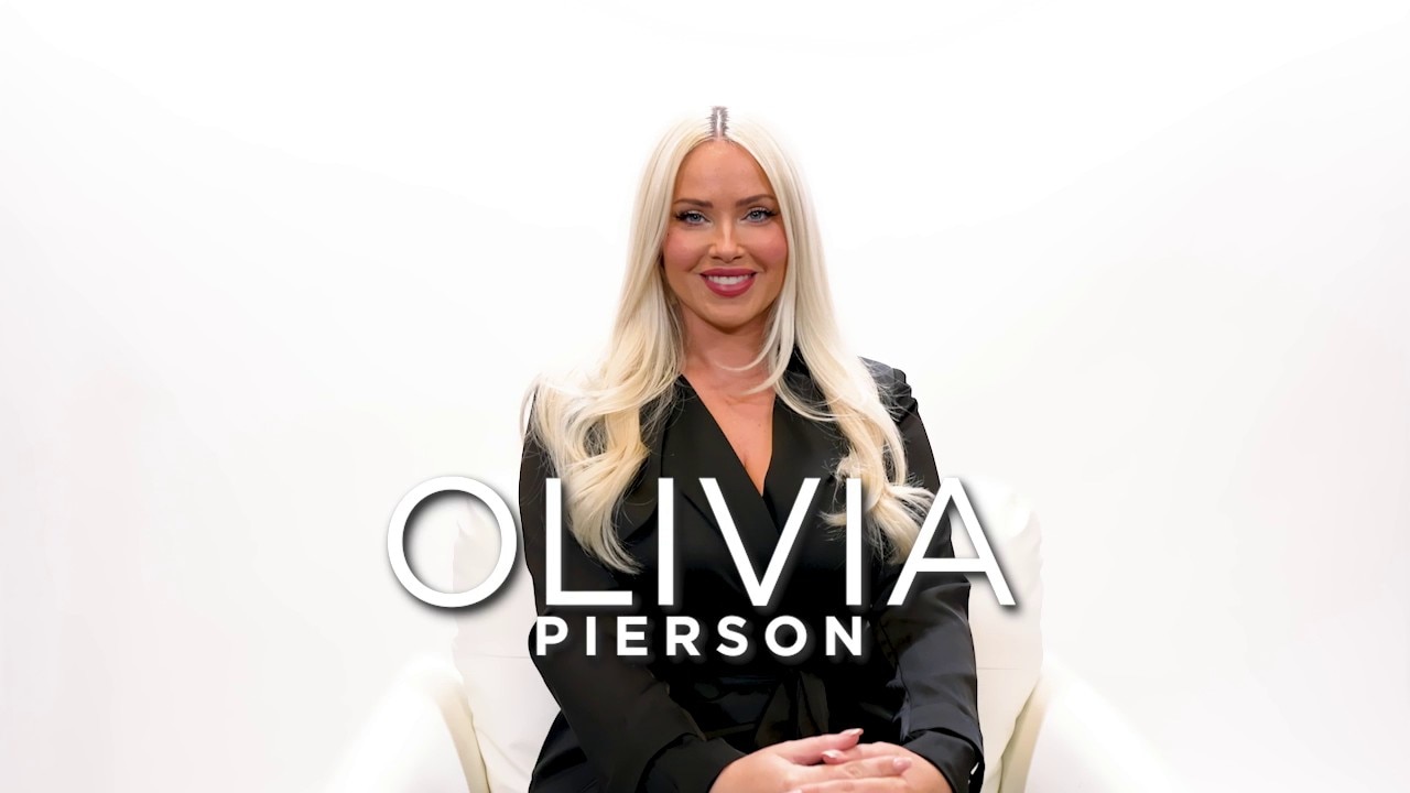 Olivia Pierson on Her New Hulu Show 'The Girls', Khloe's Best Advice & Harloc Hair | The Sit