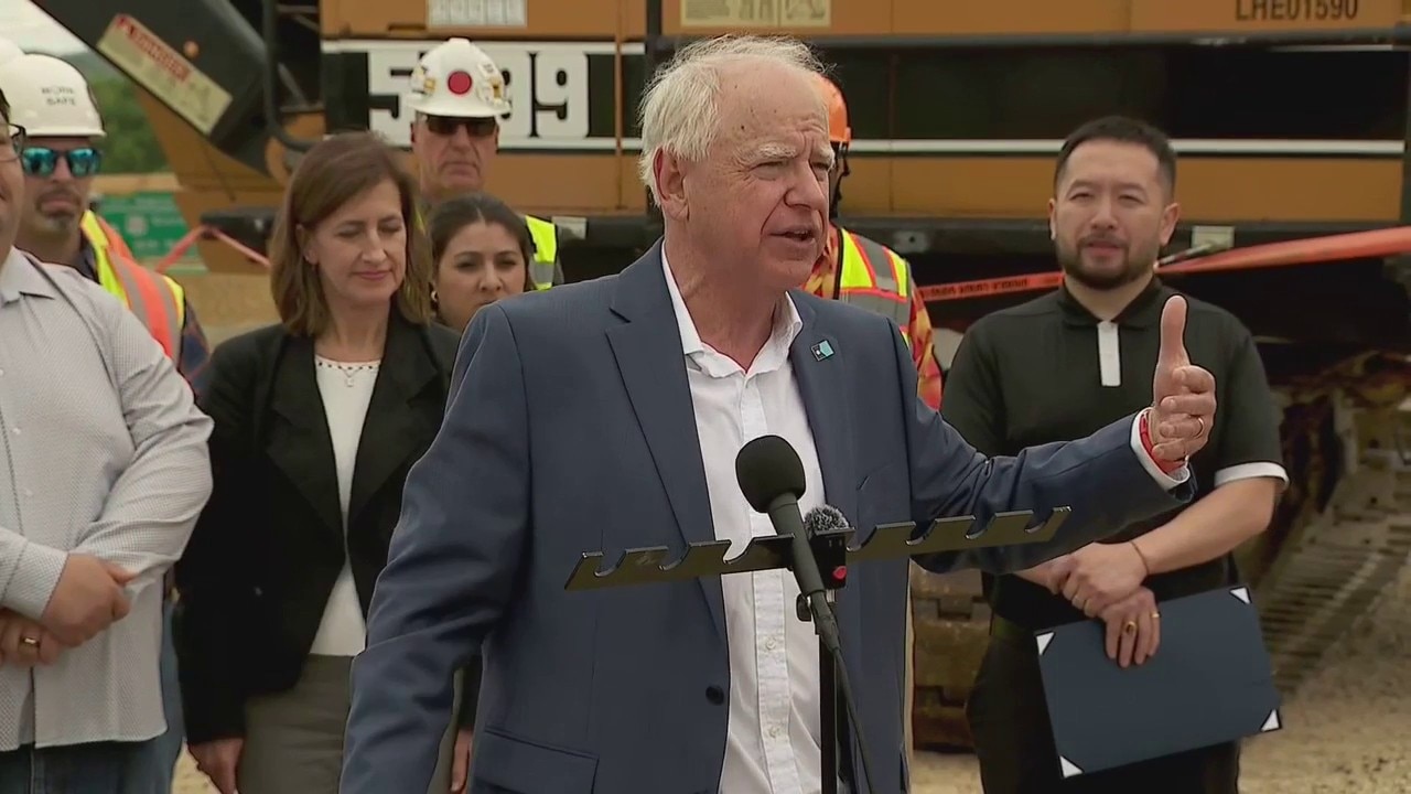 Walz signs $1.2 billion infrastructure bill