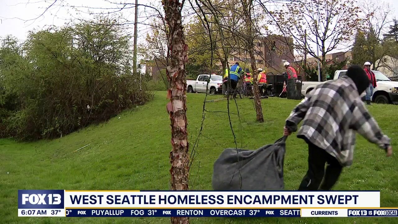 City clears West Seattle homeless encampment