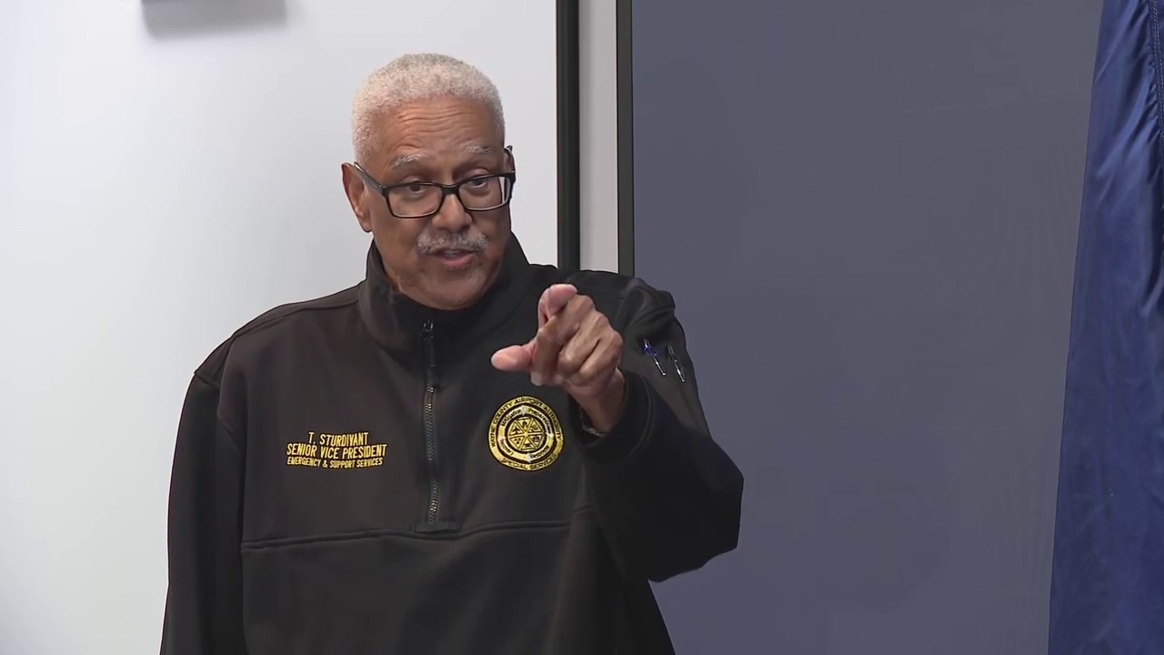 Metro Airport official gives update on SUV crash into DTW terminal