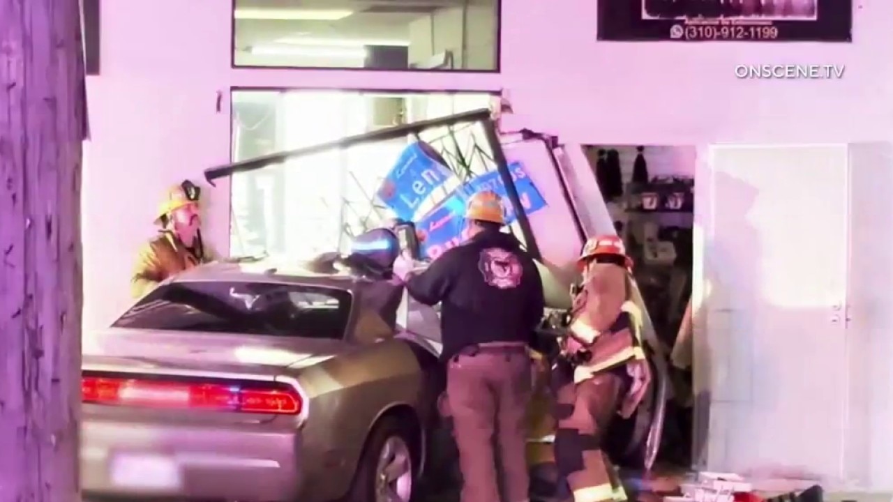 Woman shot to death, man hurt in Lennox car crash