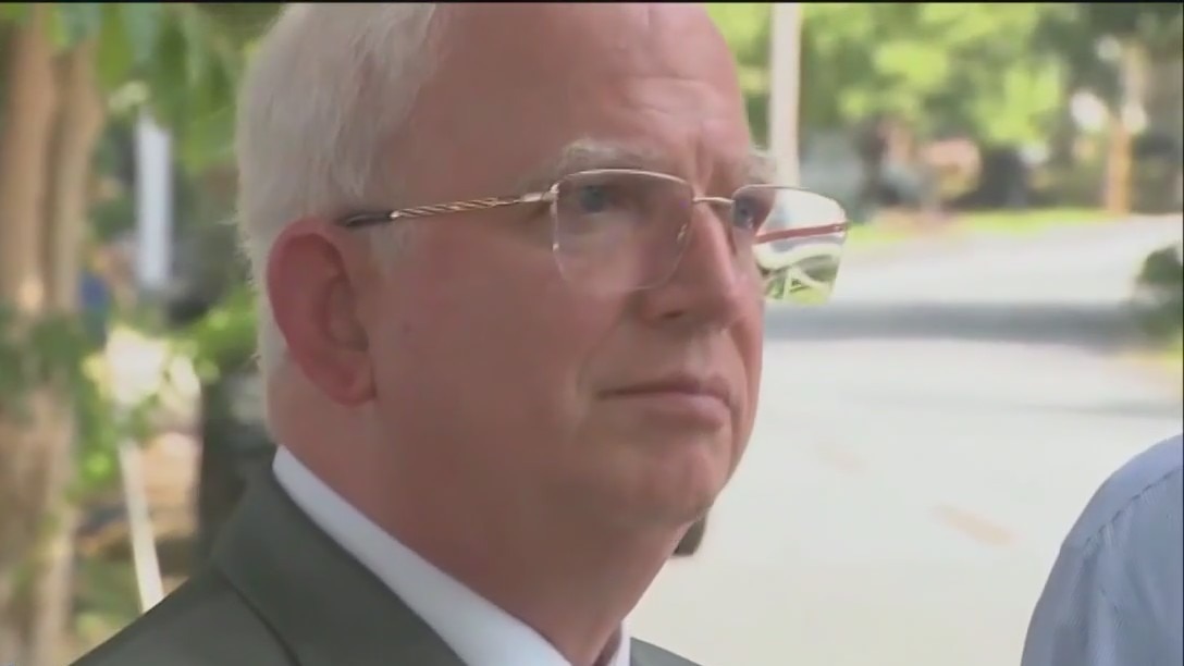 Former Trump attorney surrenders in Georgia case