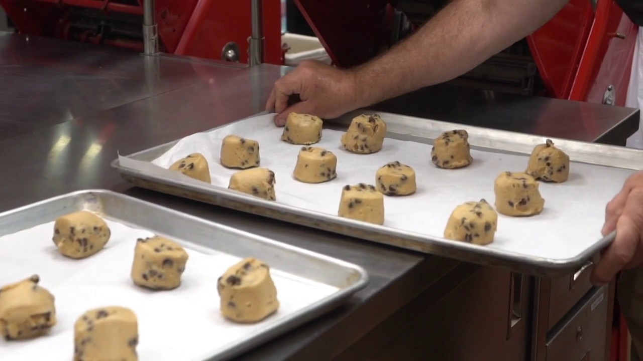 Three Brothers Bakery marks Cookie Day with $2 treats and a Texas Senate poll