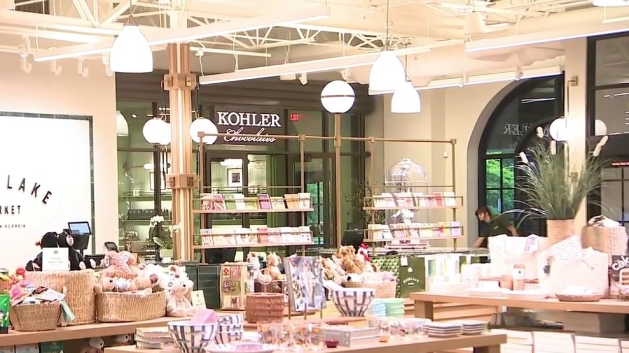 Woodlake Market in Kohler; everything from pizza to sushi 
