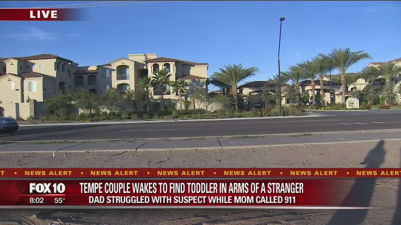 Police: Tempe couple finds burglary suspect inside home holding 2-year-old daughter