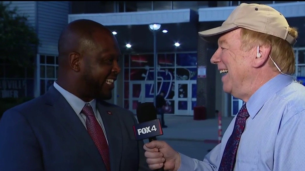 Duncanville ISD rolls out red carpet to welcome students on first day of school