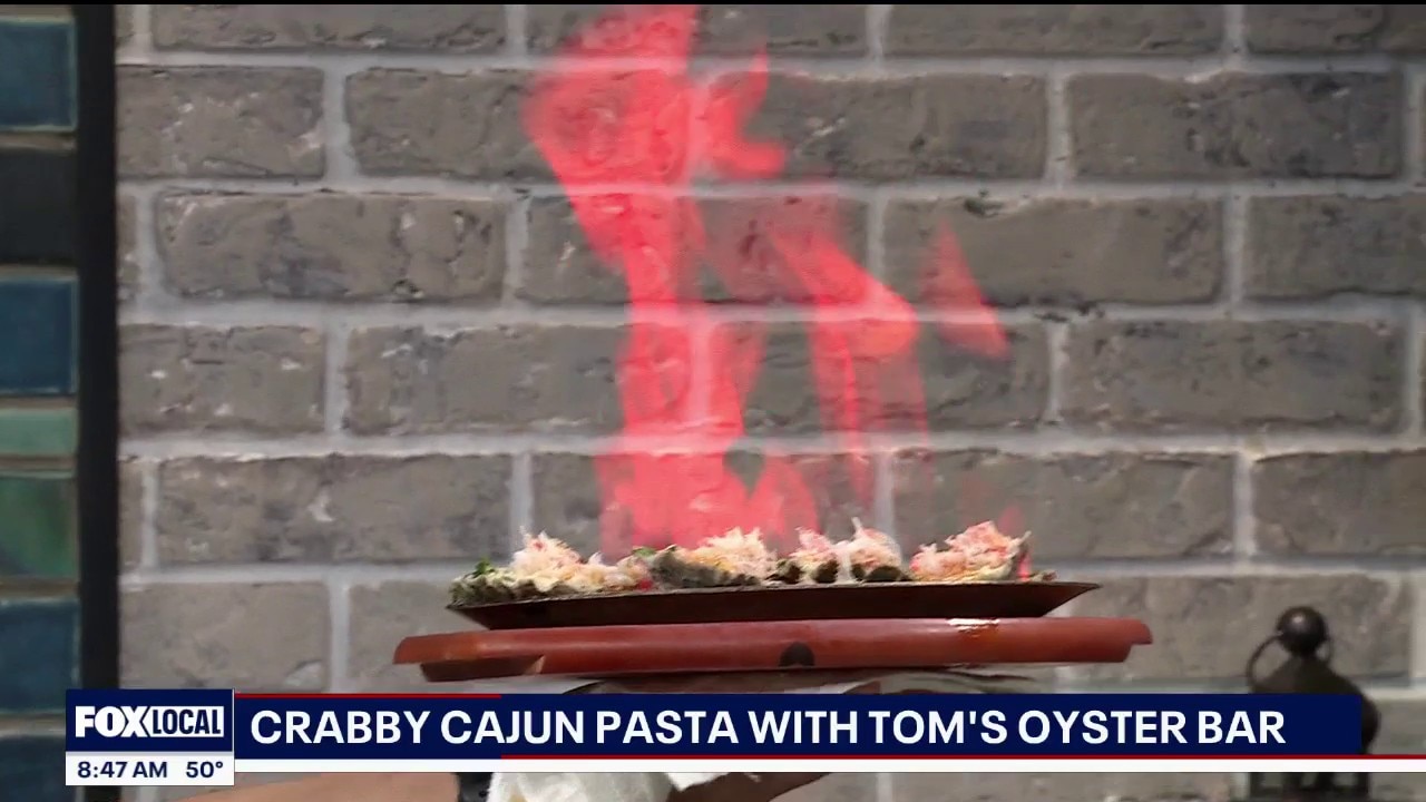 Tom's Oyster Bar: Crabby Cajun Pasta