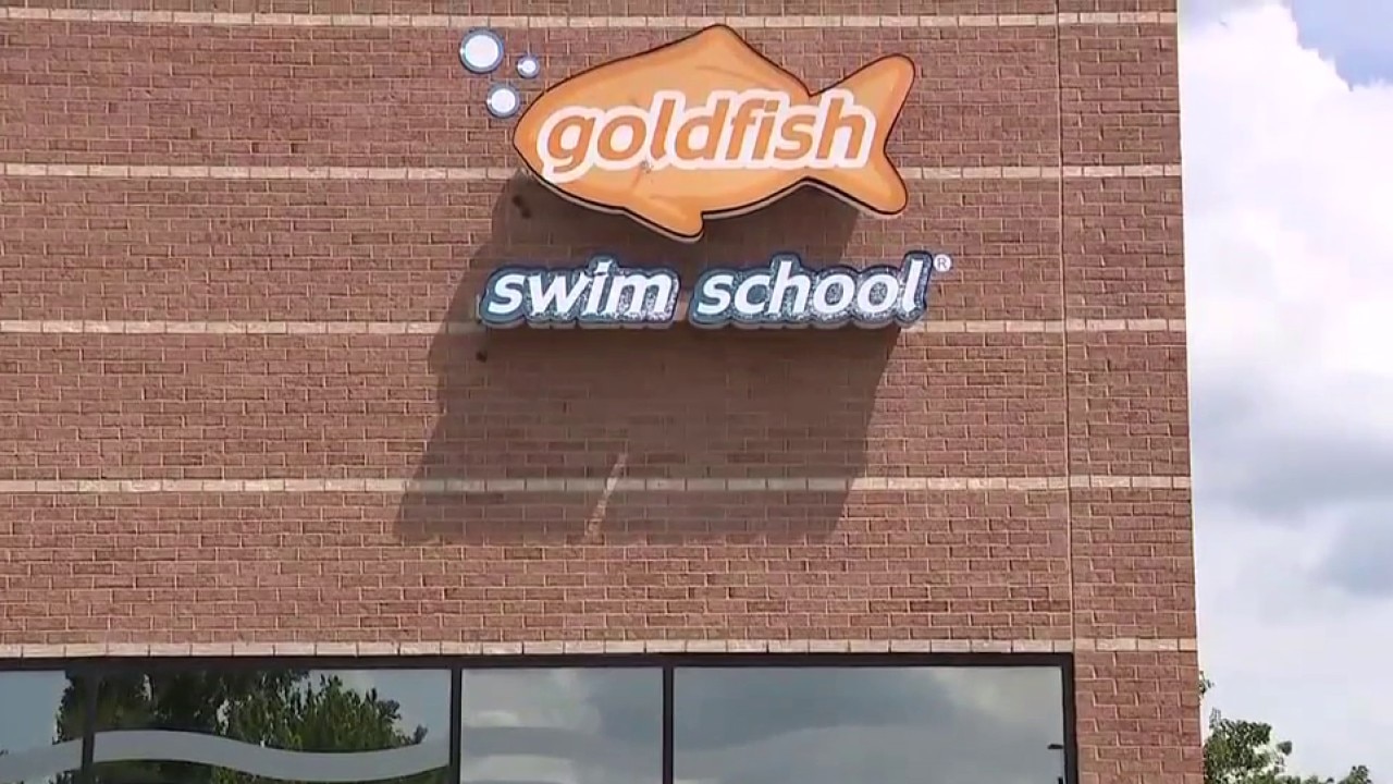 8-year-old survives non-fatal drowning at swim school