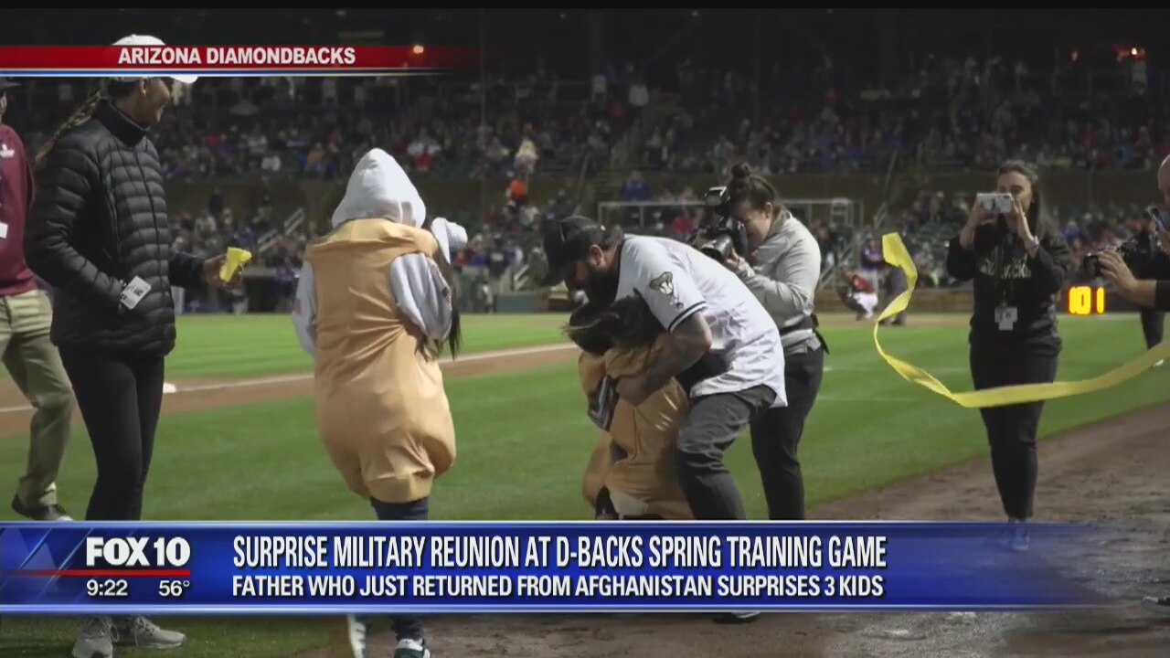 Soldier surprised children with homecoming at Diamondbacks game