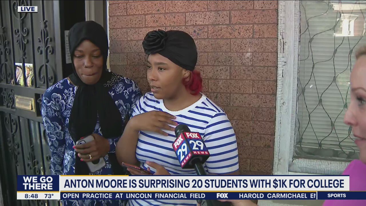 Operation College Help: Community leader surprises 20 students with money for college