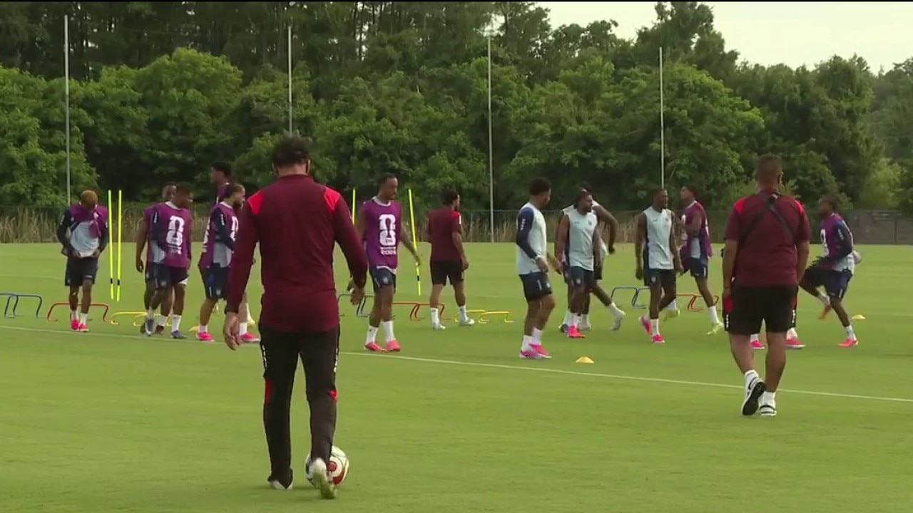 Cabo Verde trains at Rowdies facility