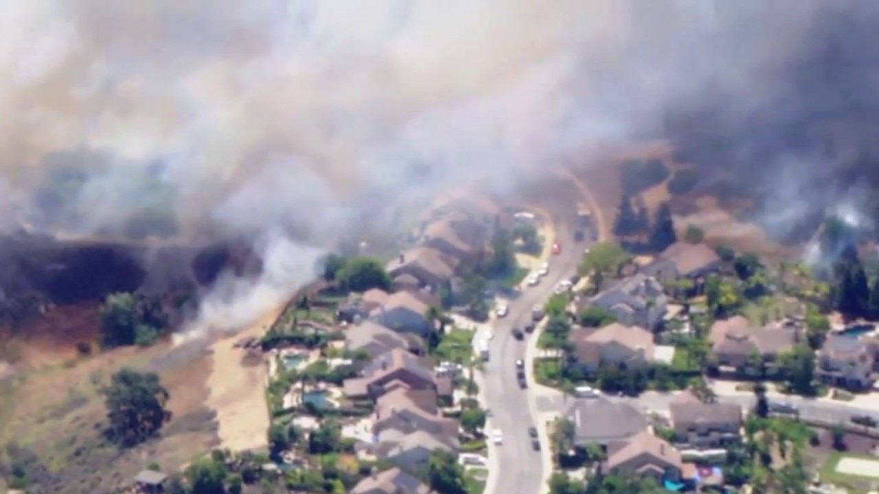 Sandy Fire explodes to 1,300+ acres, 0% contained 