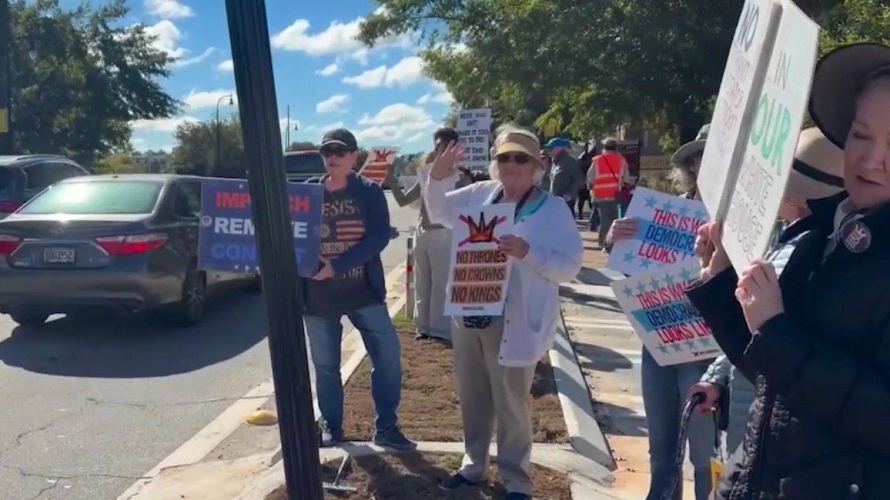 'No Kings' rallies in metro Atlanta mobilize early voters
