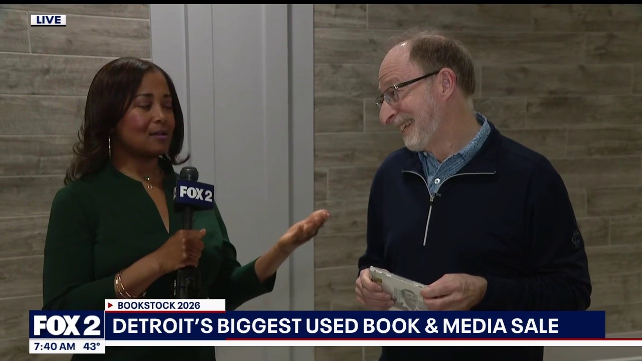 Detroit Free Press columnist Neal Rubin at Bookstock in Livonia