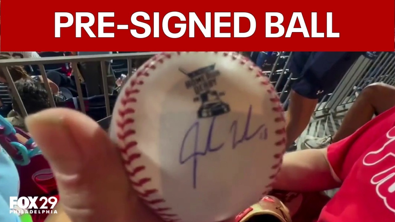 Home Run Derby: Fan catches pre-signed ball