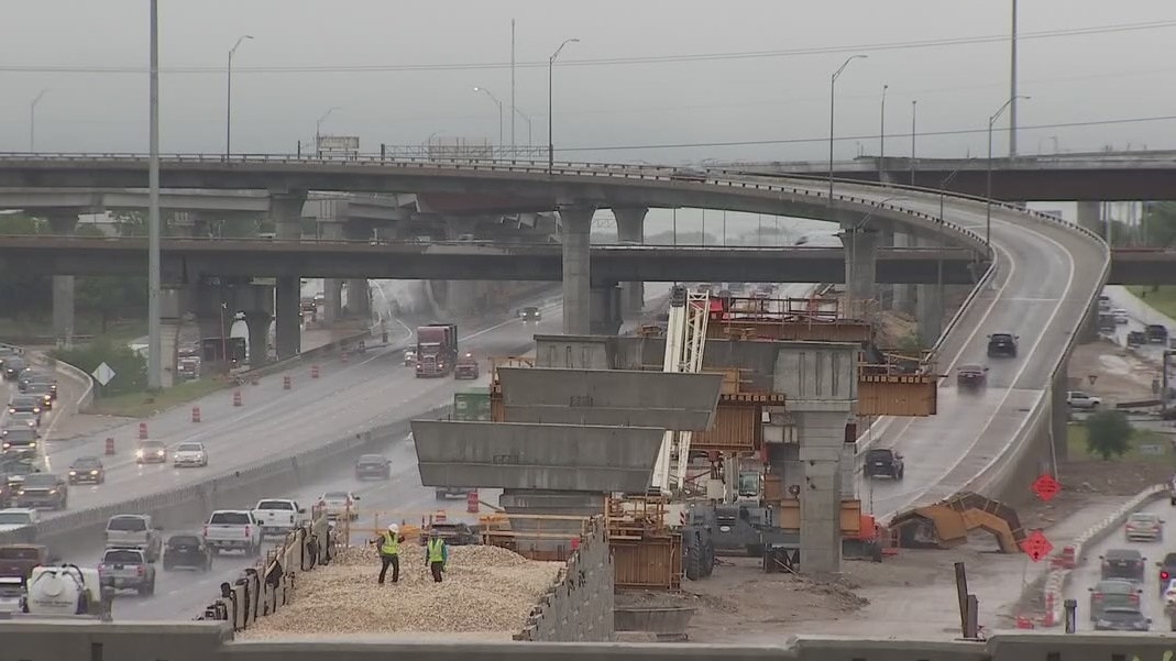 New US 183 flyovers open, existing flyover closes for reconstruction