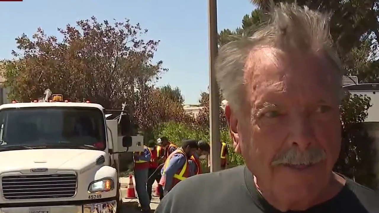 Man reacts to neighbor losing home in Simin Valley fire
