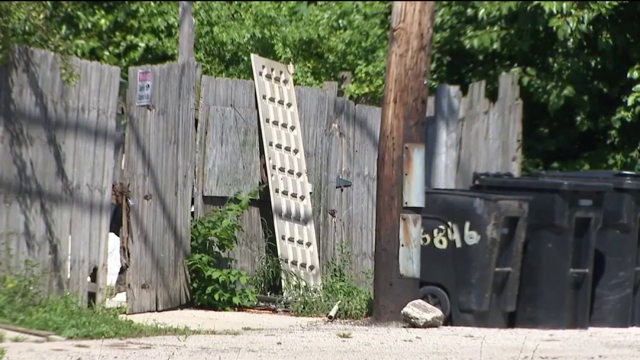 Human remains found in Chicago alley spark renewed concerns: 'Very disturbing'