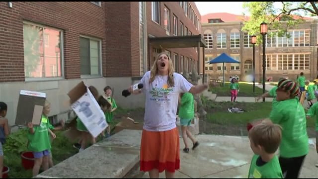 Laura gets caught in a water balloon fight