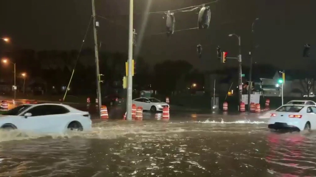 Milwaukee area flooding forces closures, safety alerts