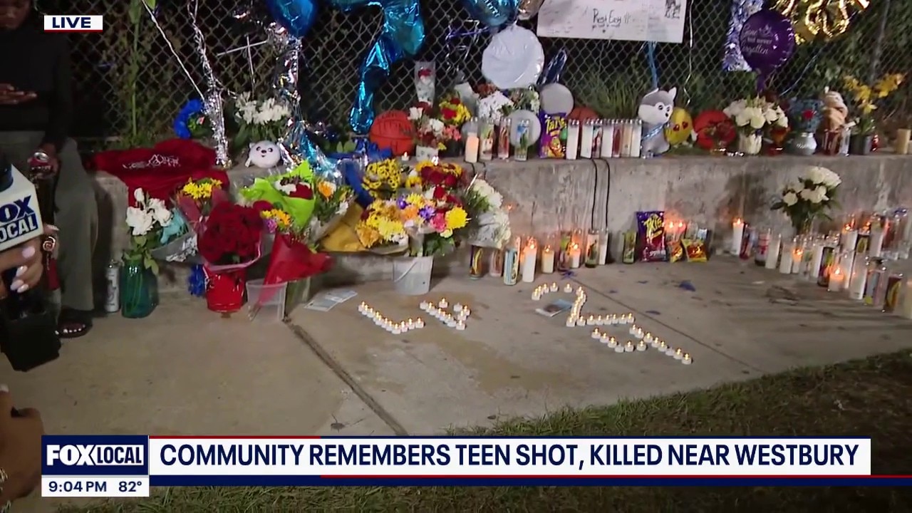 Community remembers teen shot, killed near Westbury