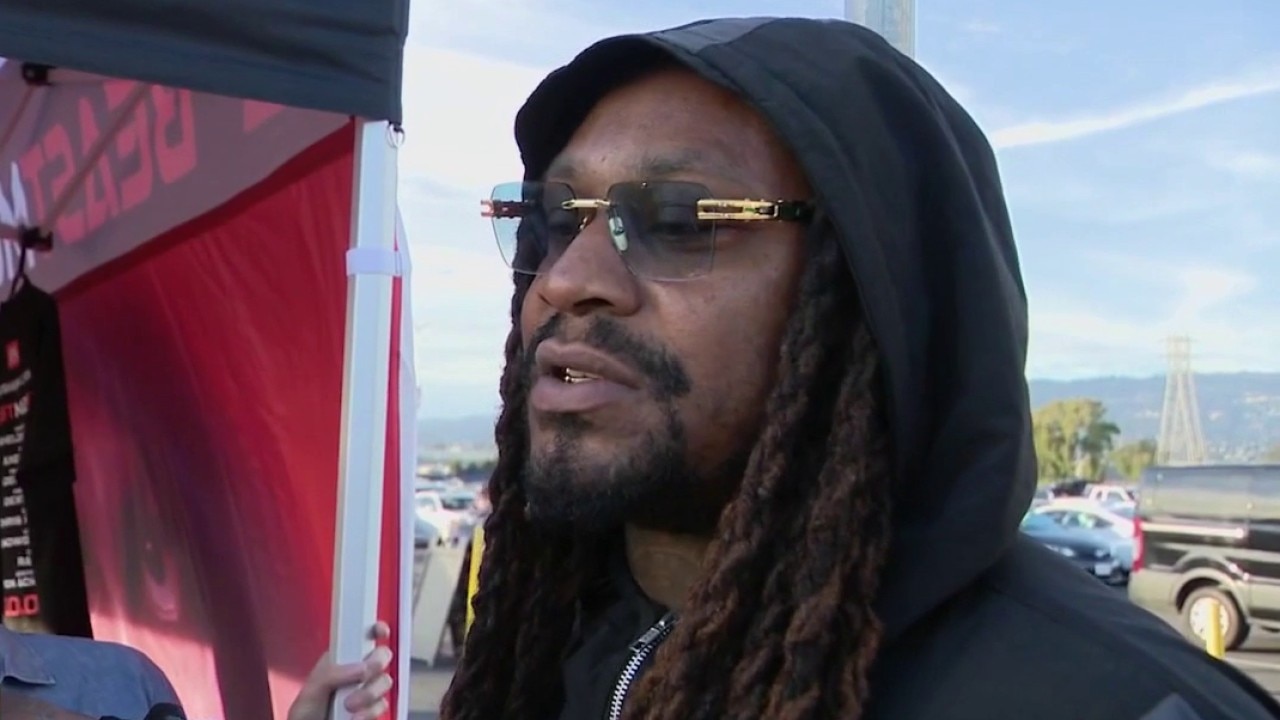 Marshawn Lynch brings Beast Mode 510 celebration to Oakland