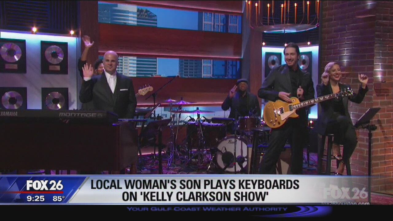 Local woman's son plays keyboards on Kelly Clarkson Show