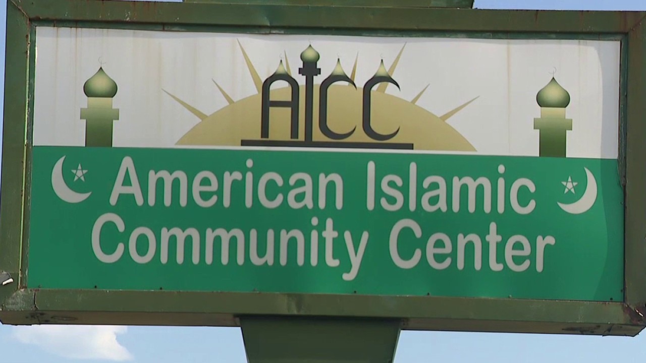 Madison Heights mosque faces threats
