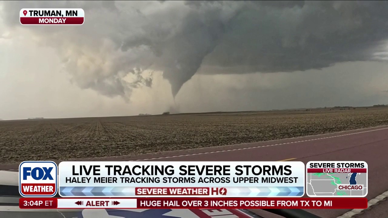 Watch Tracking severe storms from the FOX Weather Beast - FWX | FOX One