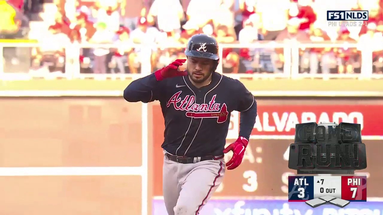Travis d'Arnaud launches a solo home run to trim the Braves' deficit to 7-3