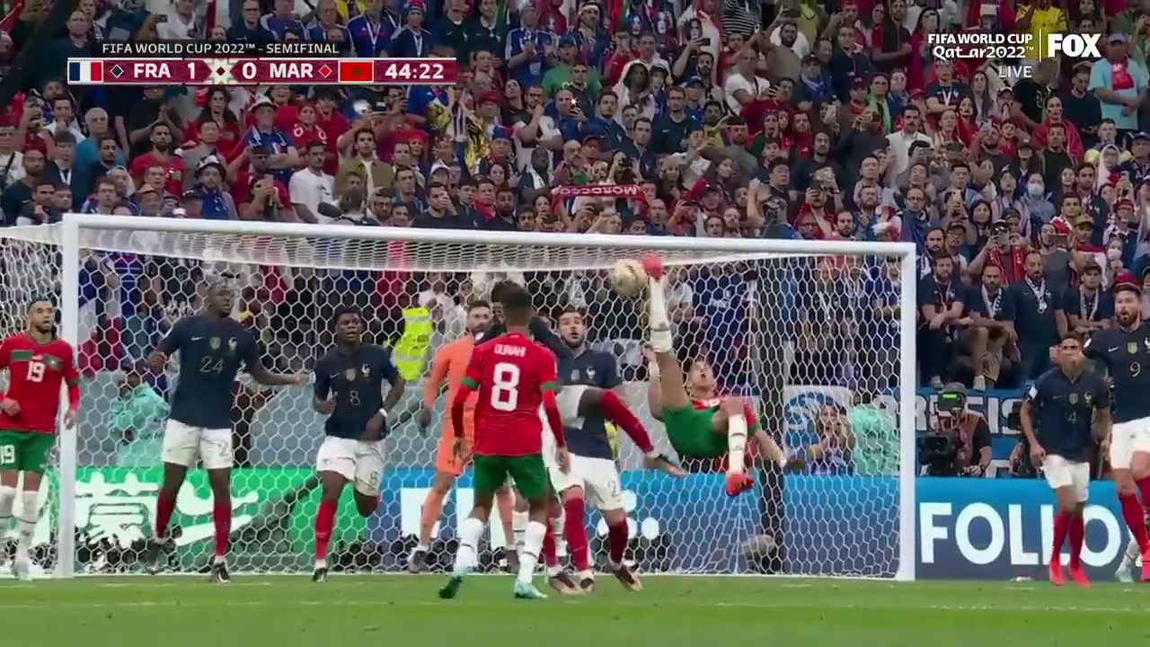 Morocco's Jawad El Yamiq's bicycle kick ALMOST goes in but France's Hugo Lloris denies it  | 2022 FIFA World Cup
