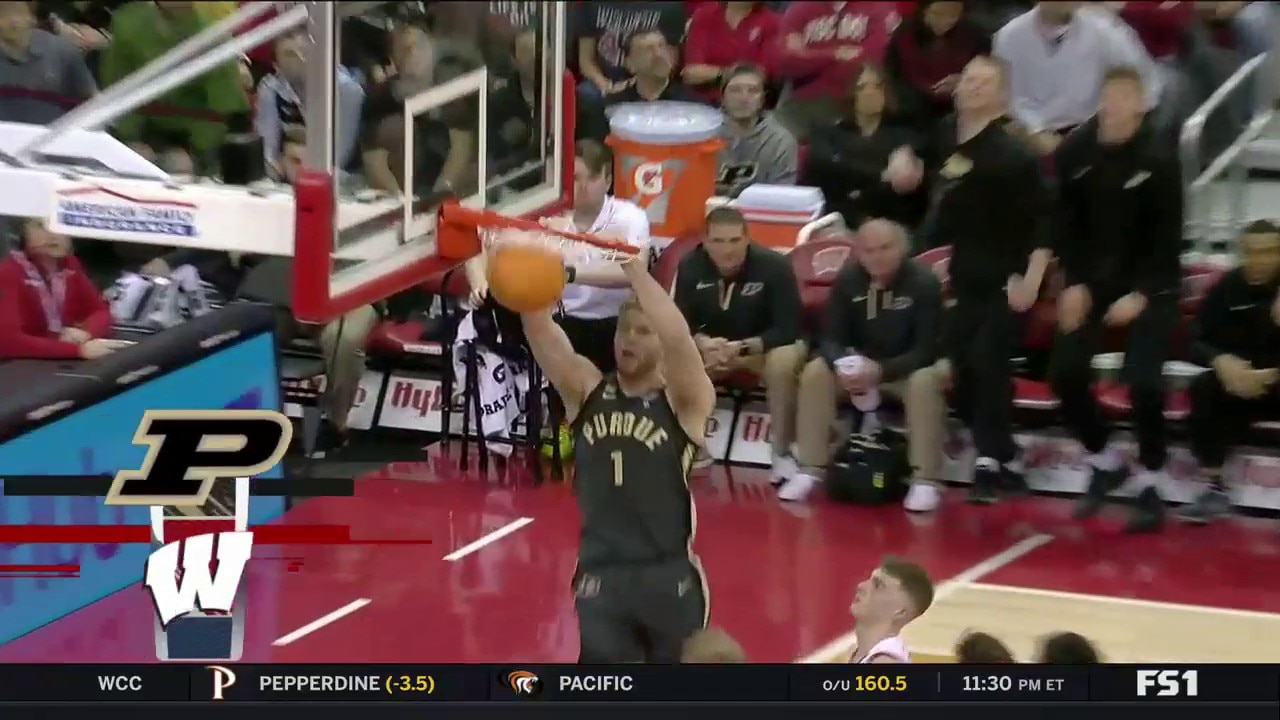 Purdue's Fletcher Loyer, Caleb Furst connect for WILD alley-oop jam vs. Wisconsin