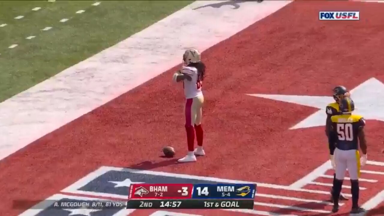 Stallions' QB Alex McGough connects with Deon Cain for a 7-yard TD